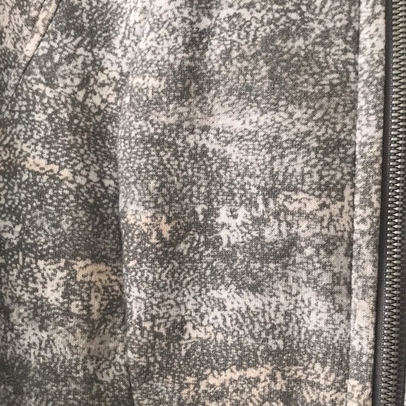 Lululemon Scuba Full-Zip Hoodie - Grey (Mulitcolor) - Size 4 - Picture 2 of 9